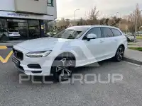 2022 Volvo V90