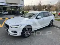 2022 Volvo V90