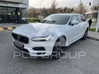 2022 Volvo V90