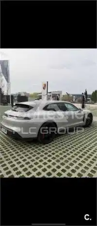 2022 Porsche Taycan