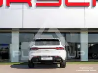 2022 Porsche MACAN