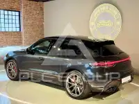 2022 Porsche MACAN