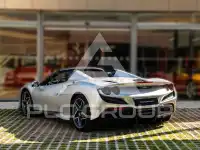 2022 Ferrari F8