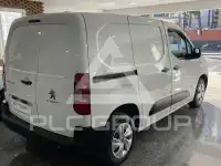 2022 Peugeot Partner