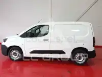 2022 Peugeot Partner