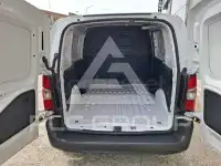 2022 Peugeot Partner