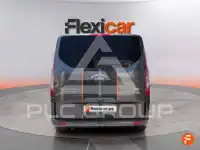2022 Ford Tourneo