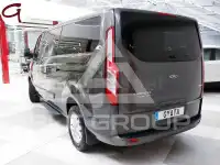 2022 Ford Tourneo
