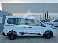 2022 Ford Tourneo