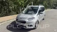 2022 Ford Tourneo