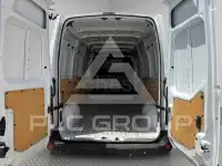 2023 Nissan Interstar