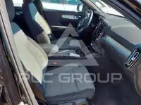 2023 Volvo XC40