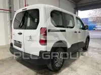 2023 Peugeot Rifter