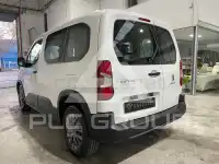 2023 Peugeot Rifter