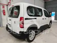 2023 Peugeot Rifter