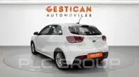 2023 KIA Rio