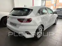 2023 KIA Ceed
