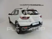 2023 KIA Stonic