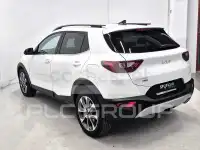2023 KIA Stonic
