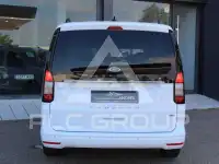 2023 Ford Tourneo