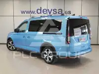 2023 Ford Tourneo