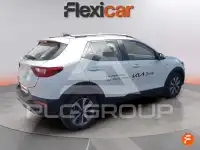 2024 KIA Stonic