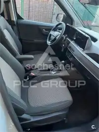 2024 Ford Tourneo