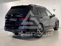 2025 BMW X7