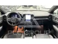 2025 Volvo EX 40