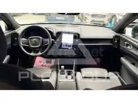 2025 Volvo EX 40