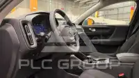 2025 Volvo XC40