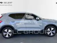 2025 Volvo XC40