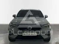 2025 Volvo XC40