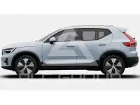 2025 Volvo XC40