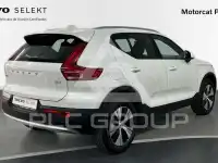 2025 Volvo XC40