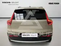 2025 Volvo XC40