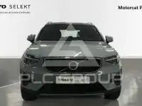 2025 Volvo XC40