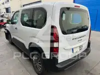 2025 Peugeot Rifter