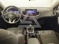 2025 KIA XCEED