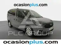 2025 Ford Tourneo