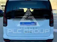2025 Ford Tourneo