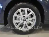 2025 Ford Tourneo