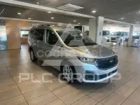 2025 Ford Tourneo