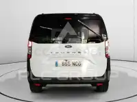 2025 Ford Tourneo