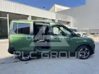 2025 Ford Tourneo