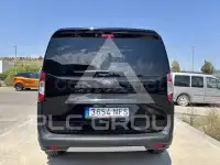 2025 Ford Tourneo