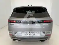 2025 Land Rover 
