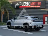 2025 Lamborghini Urus