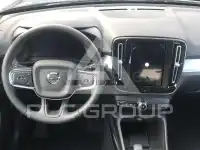 2026 Volvo XC40