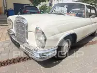 1966 Mercedes Benz 250
